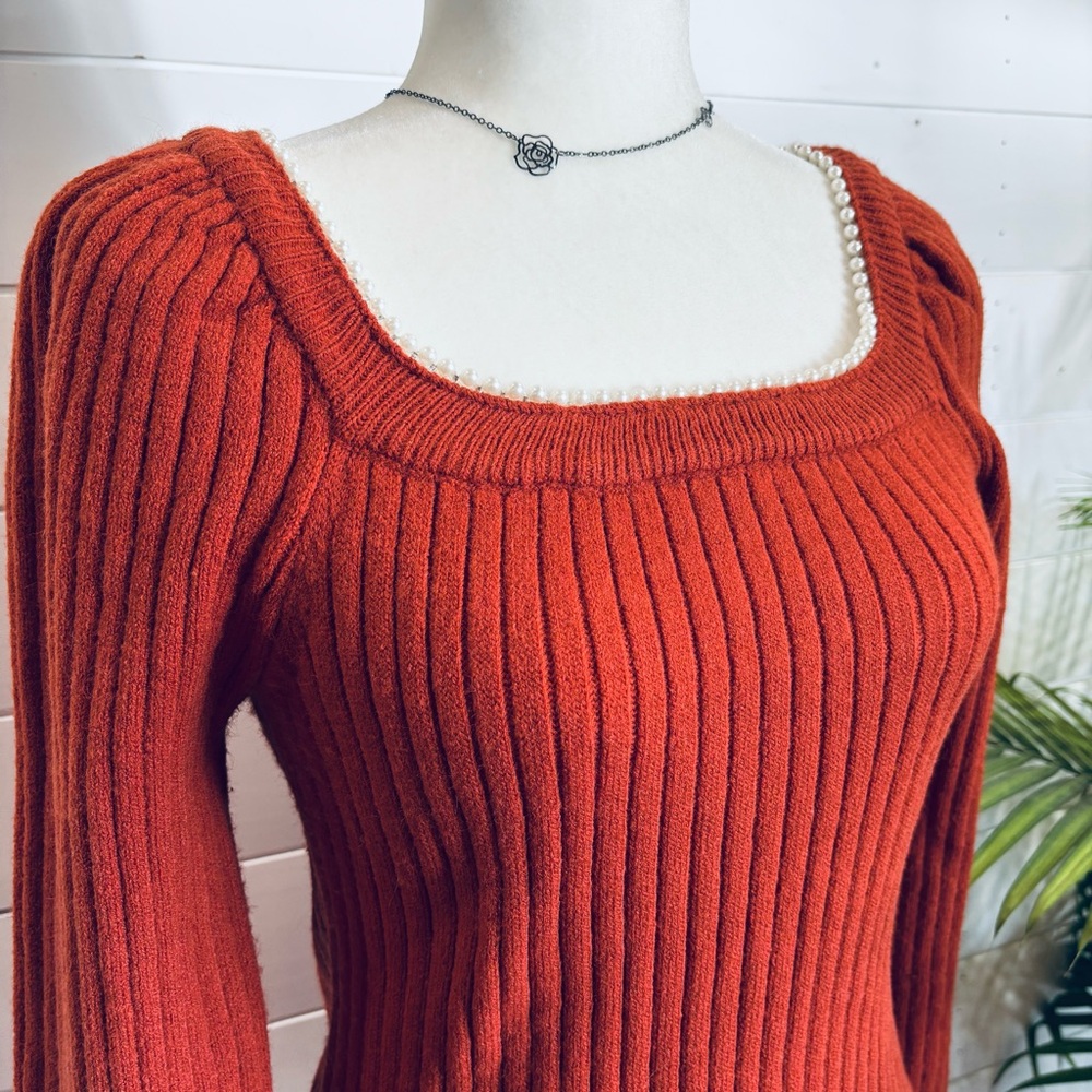 Nanette Lepore pearl lined squared neck coral/orange ribbed Med
